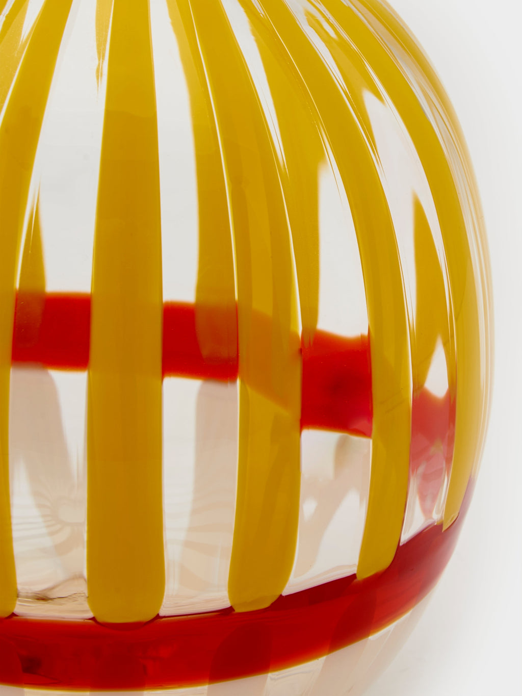 Hand-Blown Murano Glass Bud Vase (7in/18cm)